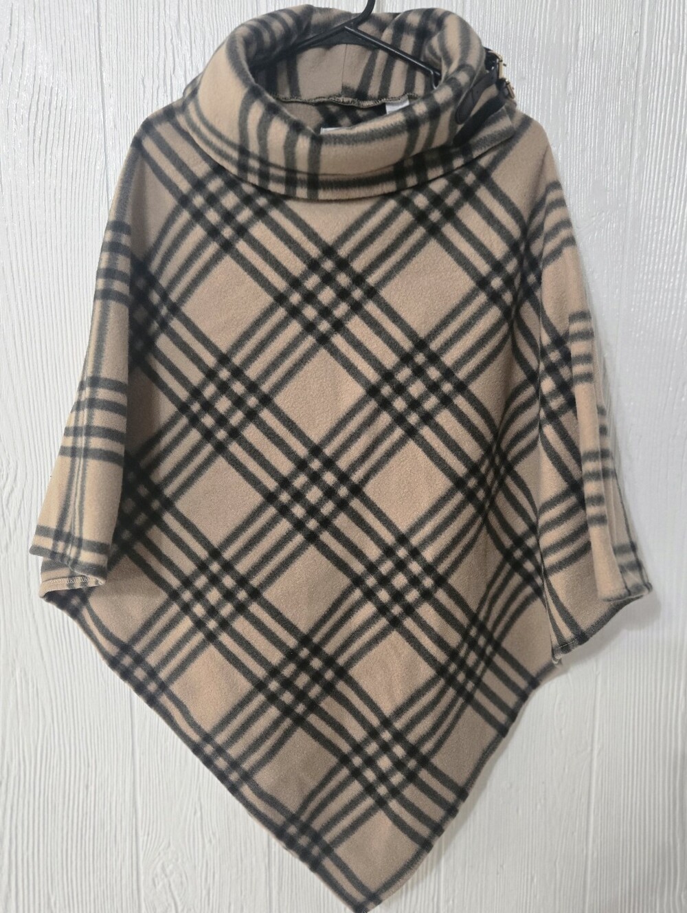 Le Moda Women's One-Size Winter Fleece Poncho Jacket